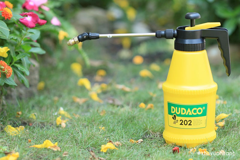Bình xịt tưới cây Dudaco
