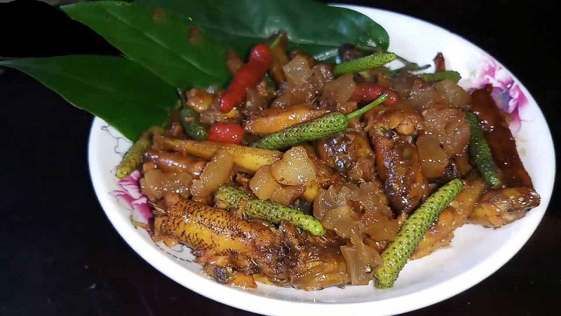 Quả tiêu lốt là gia vị cho nhiều món ăn thơm ngon hơn