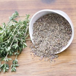 hat co xa huong thyme