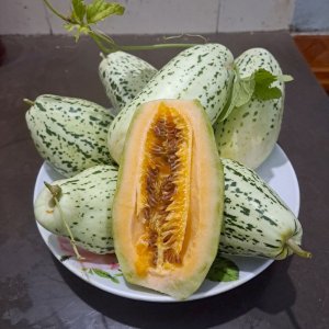 qua dua le chuoi mat da bao